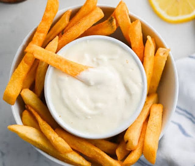 Fries Mayonnaise Garlic Plain