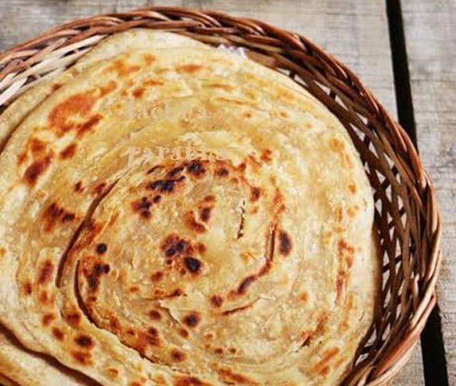Sada Lacha Paratha